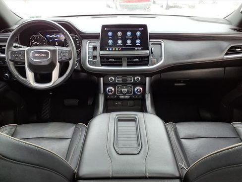 Used 2021 GMC Yukon SLT w/ SLT Premium Package image 20