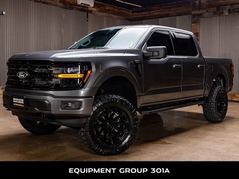Used 2026 Ford F150 XLT w/ XLT Black Appearance Package AWD/4WD image 5