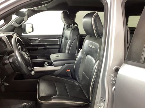 Used 2022 RAM 1500 Laramie w/ Sport Appearance Package image 14