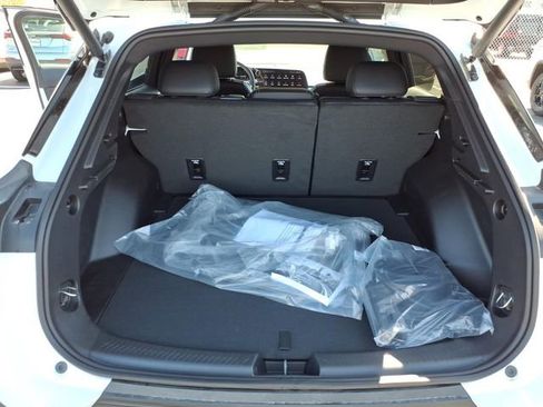 New 2026 Chevrolet Equinox EV LT AWD/4WD image 10