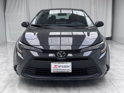 Used 2024 Toyota Corolla LE image 3