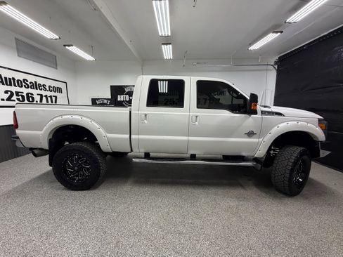 Used 2011 Ford F350 Lariat w/ Lariat Ultimate Pkg image 2