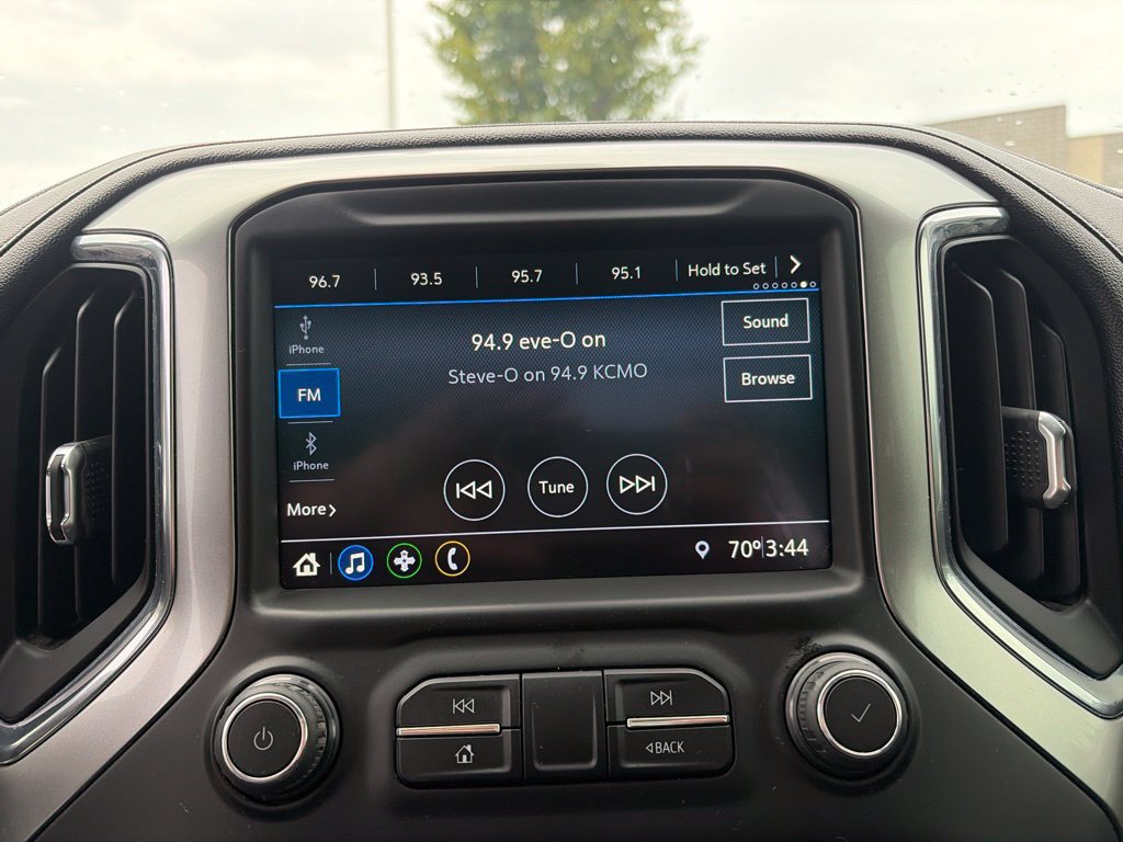 Used 2019 Chevrolet Silverado 1500 LT w/ All-Star Edition AWD/4WD image 9
