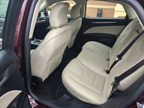 Used 2018 Ford Fusion Energi Titanium image 23