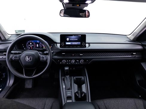 Used 2023 Honda Accord EX image 20