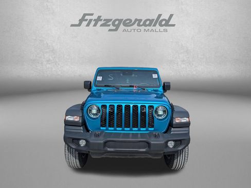 Used 2024 Jeep Wrangler Sport AWD/4WD image 5