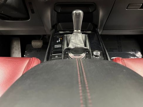 Used 2024 MAZDA CX-30 AWD 2.5 S w/ Preferred Package image 37