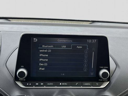 Certified 2023 Nissan Sentra SV image 25