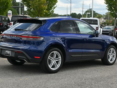 Used 2024 Porsche Macan w/ Premium Plus Package image 16