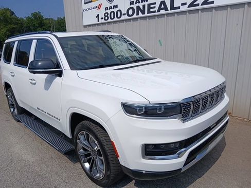 Used 2024 Jeep Grand Wagoneer Series III w/ Rear Seat Video Group 1 AWD/4WD image 1