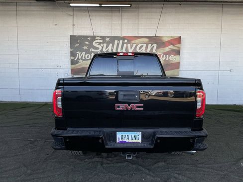 Used 2017 GMC Sierra 1500 Denali image 4