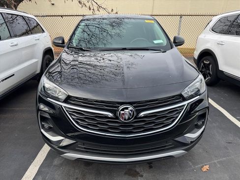 Used 2023 Buick Encore GX Preferred w/ Cold Weather Comfort Package image 10