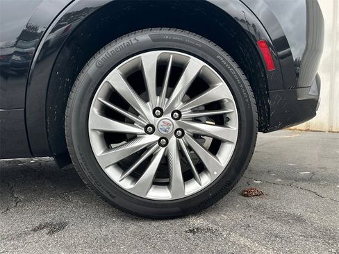 New 2025 Buick Envision Avenir image 20