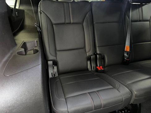 Used 2024 Chevrolet Suburban RST w/ Luxury Package AWD/4WD image 33