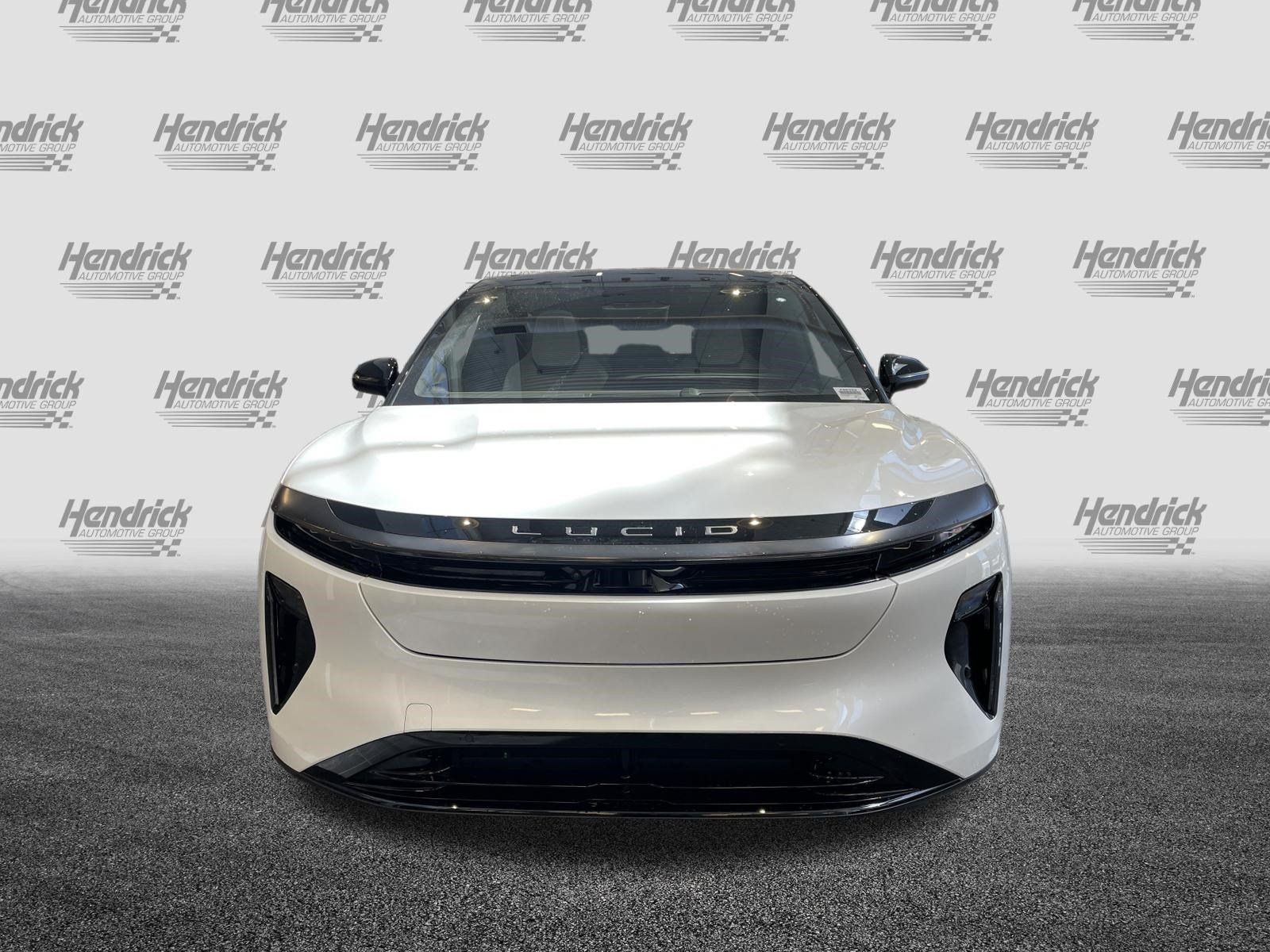 Used 2026 Lucid Gravity Grand Touring AWD/4WD image 3