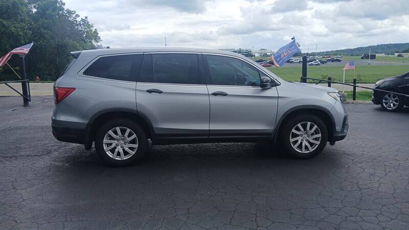 Used 2019 Honda Pilot LX image 1