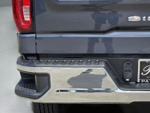 Used 2021 GMC Sierra 1500 SLT image 38