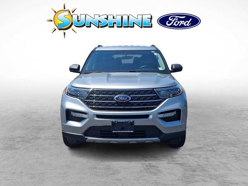 Certified 2023 Ford Explorer XLT w/ Equipment Group 202A AWD/4WD image 2