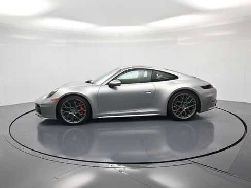 Certified 2026 Porsche 911 Carrera S RWD image 2