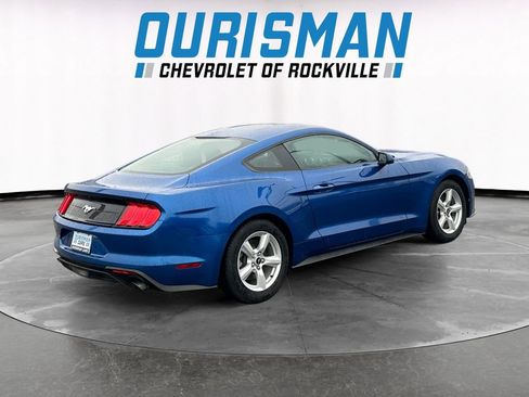 Used 2018 Ford Mustang Coupe image 6