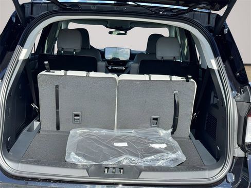 New 2026 Ford Explorer Active w/ Active Comfort Package image 20