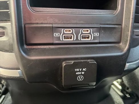 Certified 2025 RAM 1500 Big Horn AWD/4WD image 17