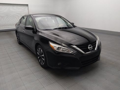 Used 2018 Nissan Altima 2.5 SV FWD image 13
