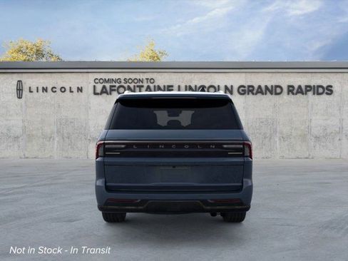 New 2026 Lincoln Navigator L Reserve AWD/4WD image 5