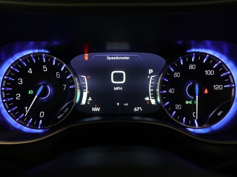 New 2026 Chrysler Pacifica Select image 18