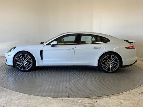 Used 2020 Porsche Panamera 4S w/ Premium Package image 2