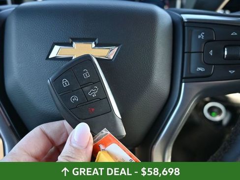 Used 2025 Chevrolet Silverado 2500 LT w/ Safety Package AWD/4WD image 38