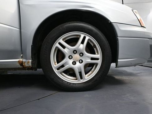 Used 2004 Subaru Impreza RS image 14