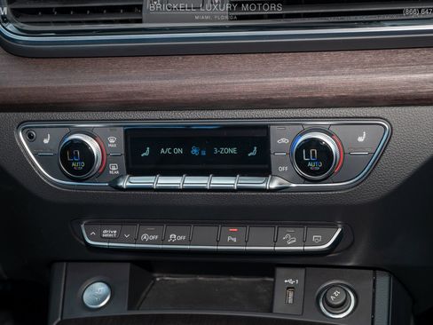 Used 2021 Audi Q5 2.0T Premium w/ Convenience Package image 25