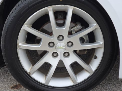 Used 2012 Chevrolet Malibu LTZ FWD image 7
