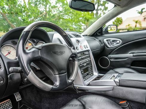 Used 2002 Aston Martin Vanquish RWD image 21