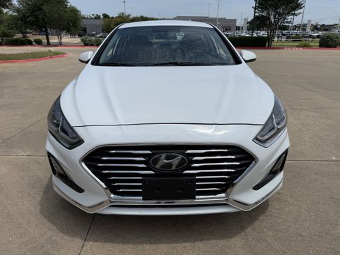 Used 2018 Hyundai Sonata ECO FWD image 2