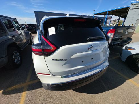 Used 2020 Nissan Murano Platinum FWD image 6