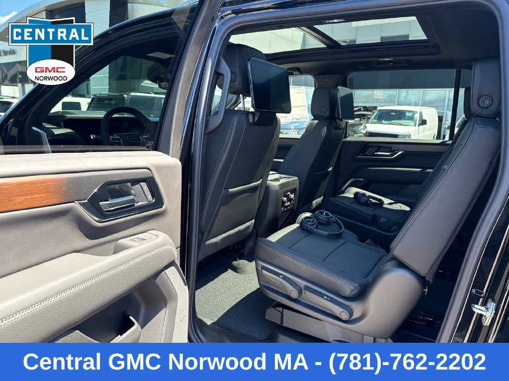 New 2026 GMC Yukon XL Denali w/ Denali Reserve Package AWD/4WD image 22
