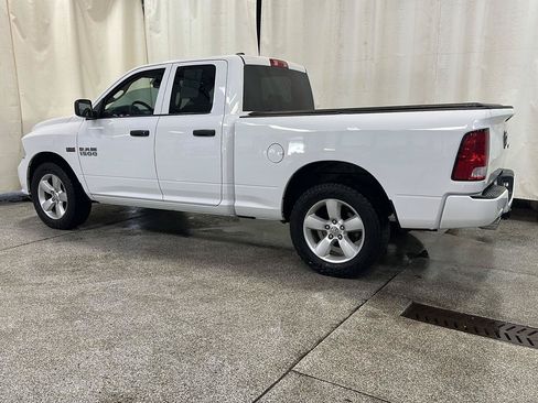 Used 2016 RAM 1500 Express AWD/4WD image 3