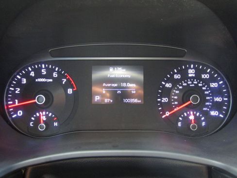 Used 2020 Kia Soul LX FWD image 15