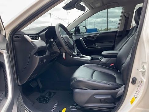 Used 2024 Toyota RAV4 LE FWD image 3