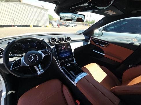 Used 2025 Mercedes-Benz C 300 Sedan image 6