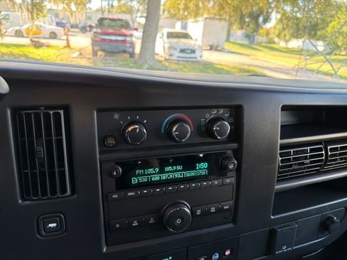 New 2025 Chevrolet Express 2500 Work Van 3D Cargo Van w/ Driver Convenience Package RWD image 26