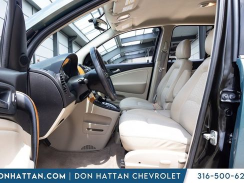 Used 2006 Saturn Vue 2WD V6 w/ Comfort Pkg image 3