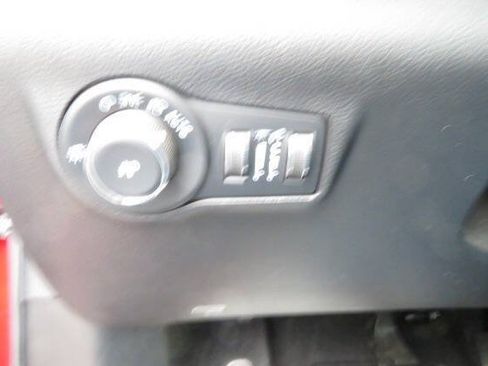 Used 2022 Jeep Compass Limited w/ (RED) Package AWD/4WD image 21