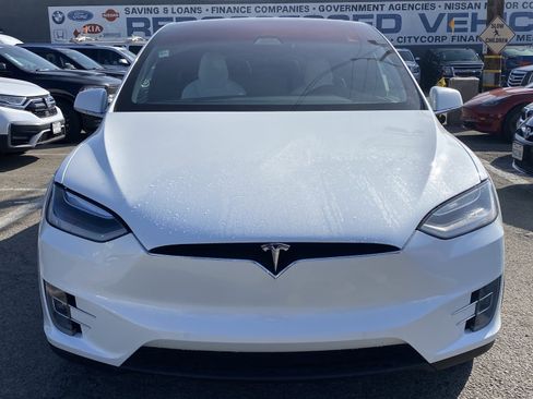 Used 2017 Tesla Model X P100D image 4