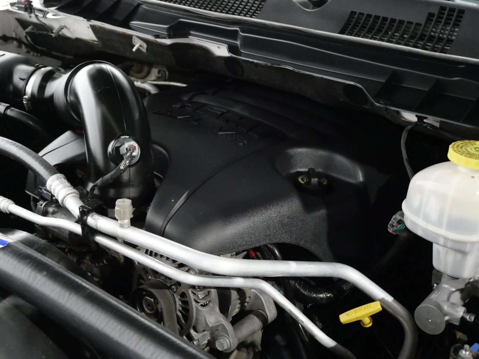 Used 2018 RAM 1500 Tradesman w/ Chrome Appearance Group AWD/4WD image 24
