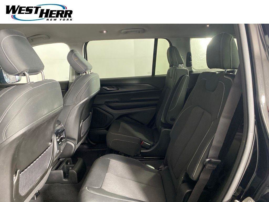Used 2024 Jeep Grand Cherokee L Laredo AWD/4WD image 47