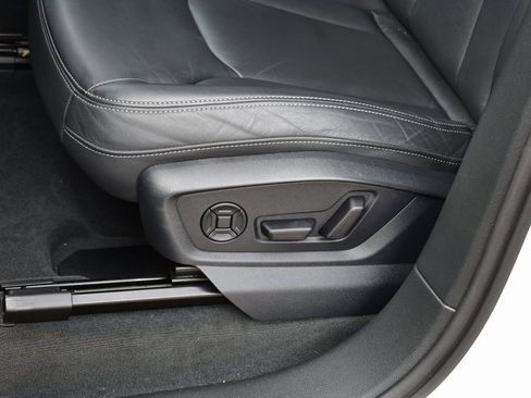 Used 2025 Audi Q7 3.0T Premium Plus image 18