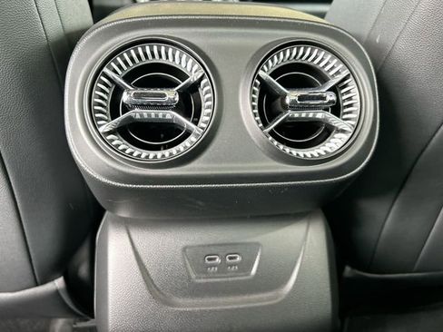 Used 2024 Chevrolet Blazer EV LT AWD/4WD image 21